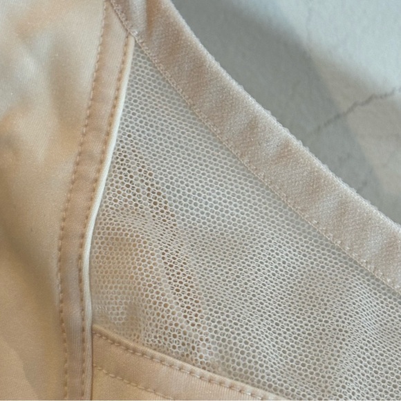 UNDERSTANCE Sz 36G Bra Spacer Air Vera Wireless Unpadded Sheer Beige NEW - Picture 5 of 9